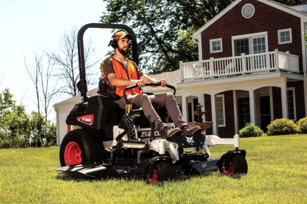 Bobcat ZT6000 Zero Turn Mower - Rapid Rentals Inc.